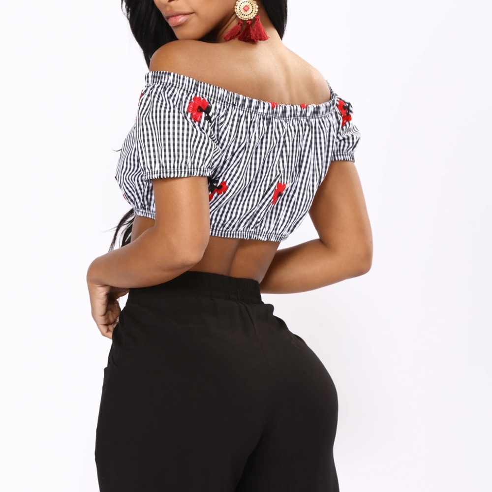 FN Top - Picture 3 of 3